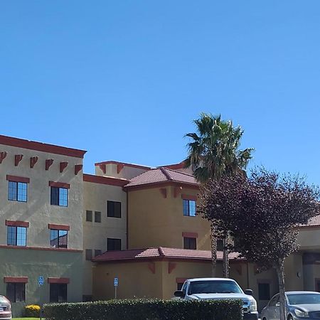 Best Western Hesperia-Victorville Suites Luaran gambar