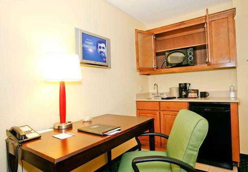 Best Western Hesperia-Victorville Suites Bilik gambar